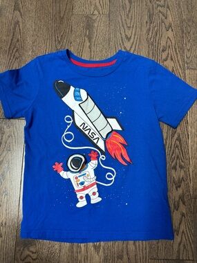 Boys Blue NASA Space Shuttle Graphic Tee lift and flap size 7